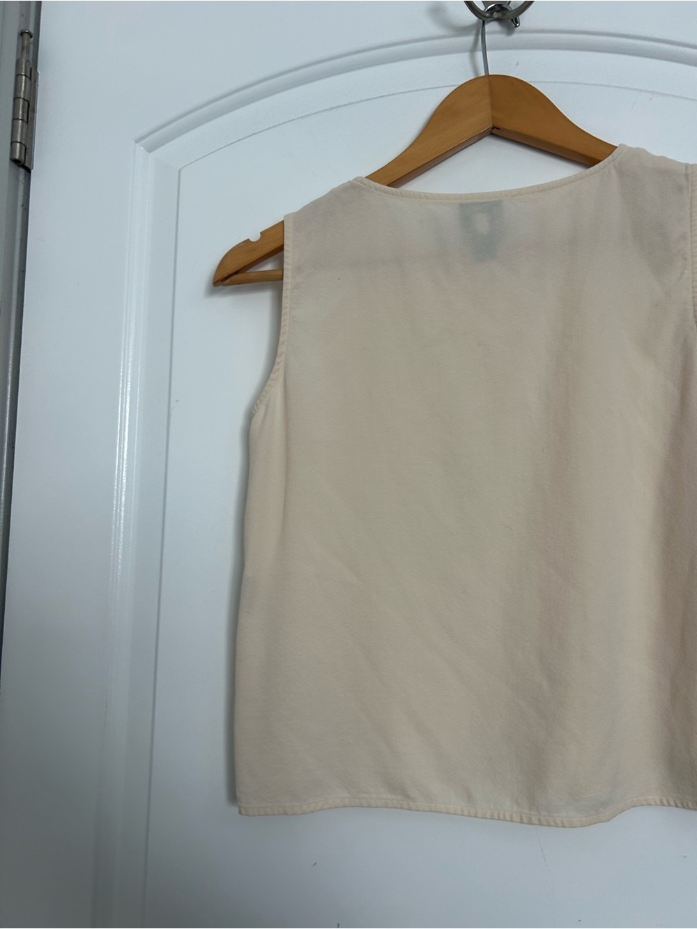 Eileen Fischer 100% Silk Cream Sleeveless Tank Top Size XS chic 90s minimalist - Picture 10 of 13